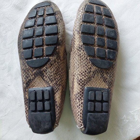 Lauren Ralph Lauren Carley Python-Embossed With an "LRL" logo Size 8B - Picture 6 of 6